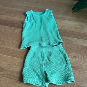 Noble waffle tank set